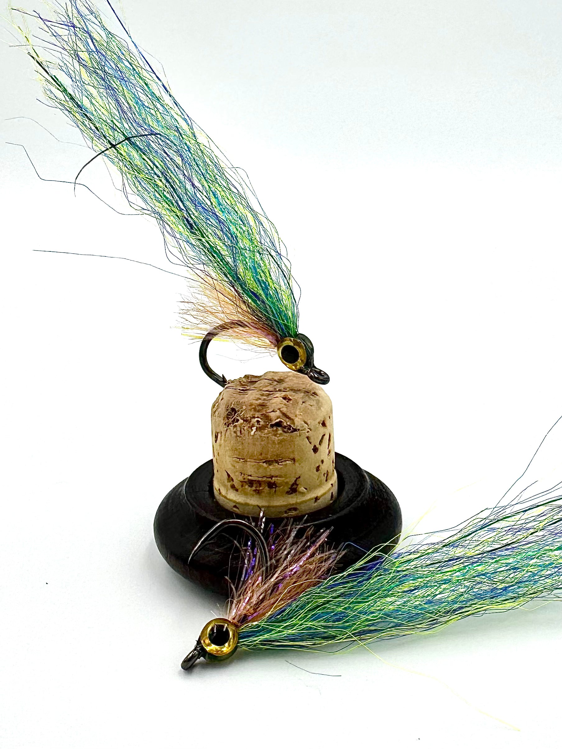 Baby Mack - baby mackerel fly tying pattern with green back and silver body