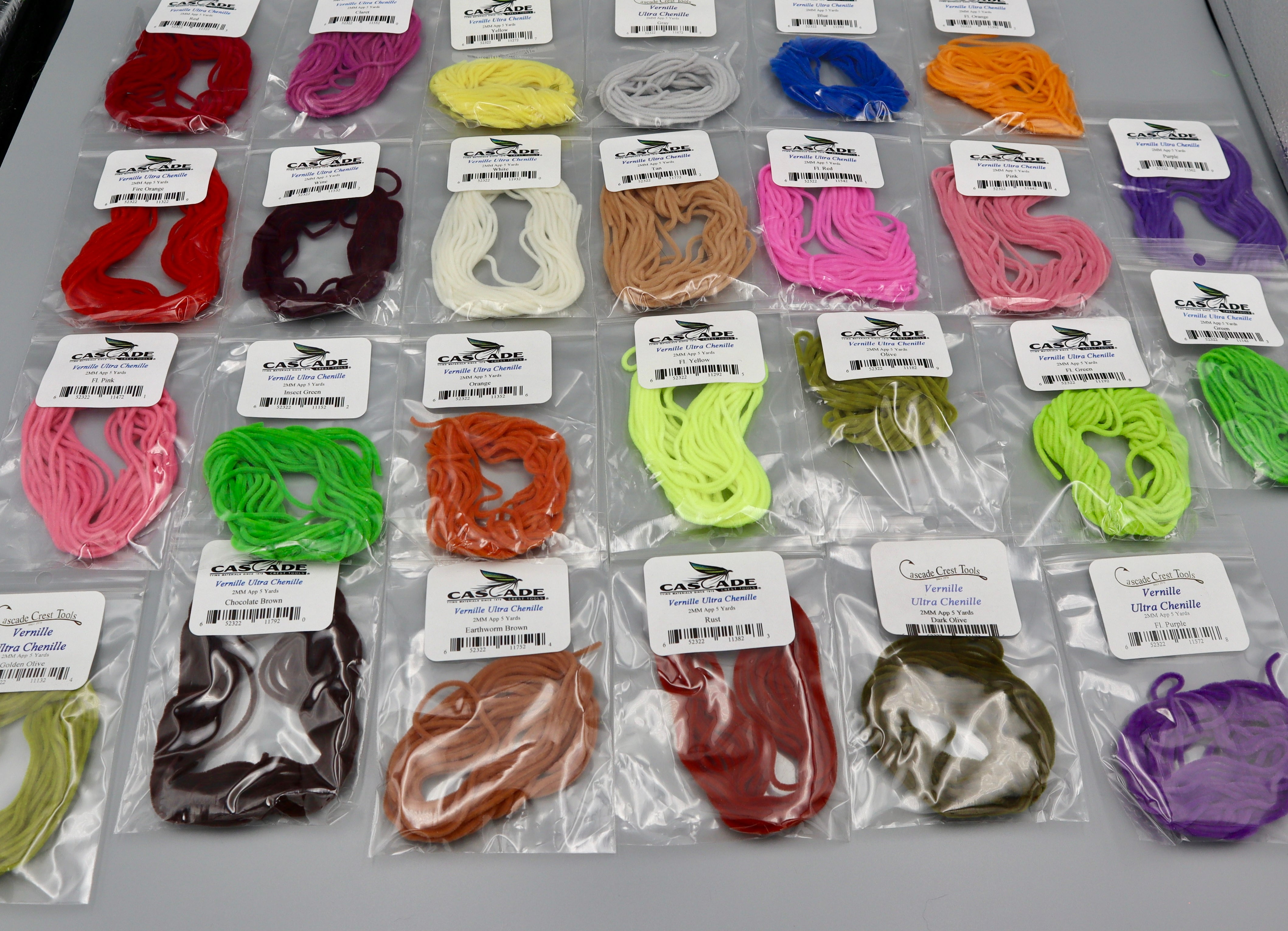 CASCADE CHEST Vernille Ultra Chenille 2mm App 5 yards