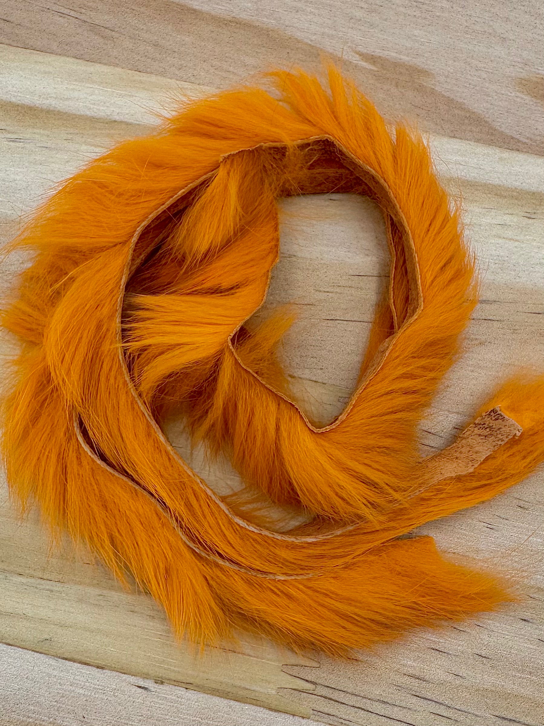 Rabbit Zonker 1/4 in Straight Cut- Nature's Spirit - fly tying material - image 11