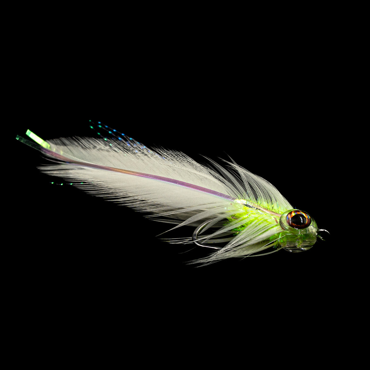 CW Albie – Saltwater Baitfish Fly (#2) - image 3