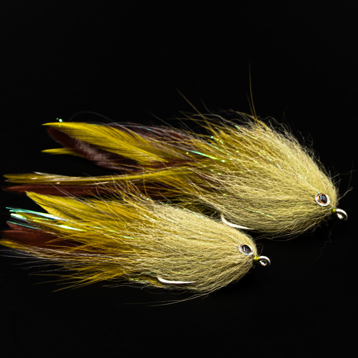 Bomber Brush Fly by FlySmith Flies in Olive/Brown, 4/0 and 6/0 sizes