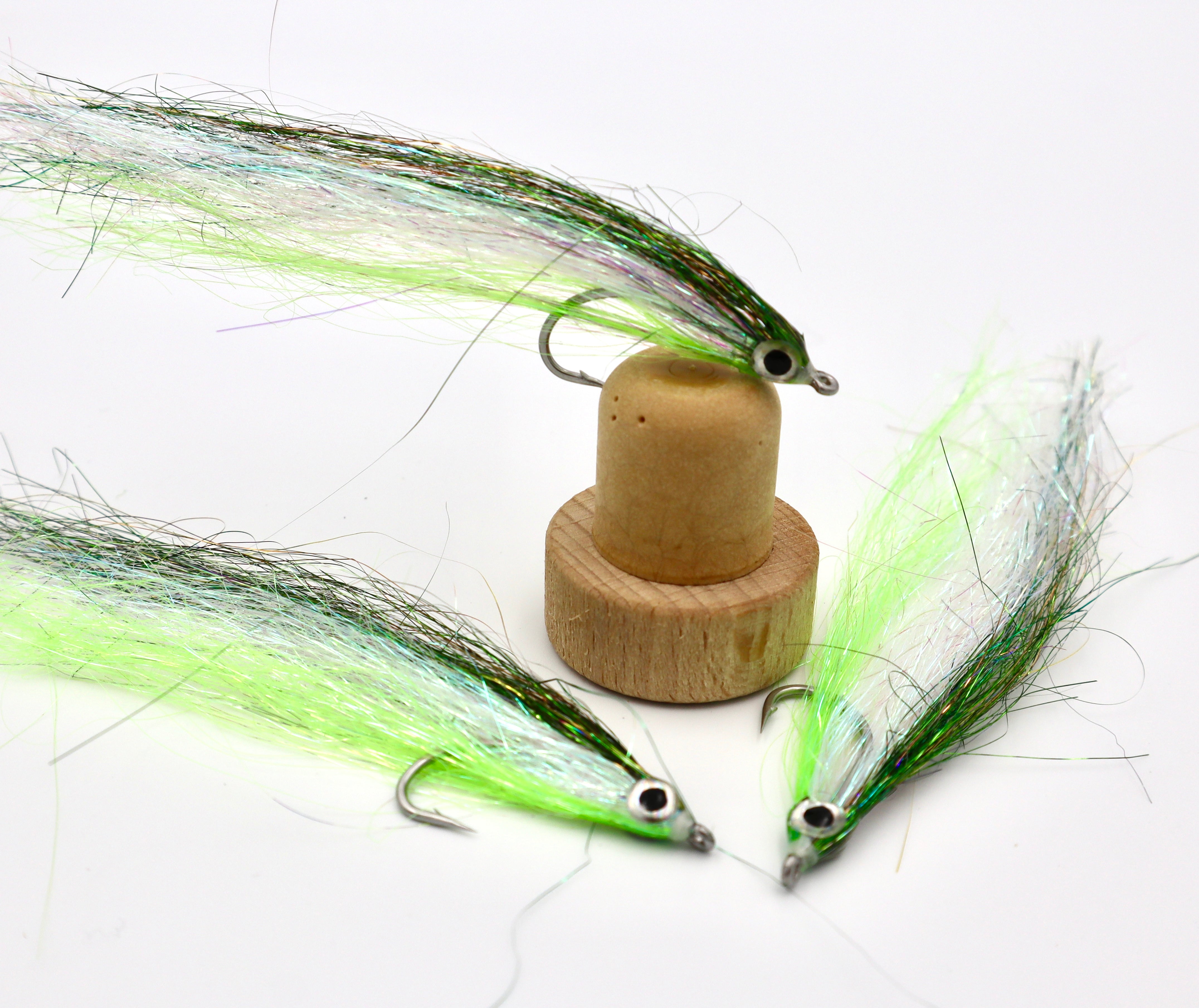 Angel Hair Minnow Fly for bass fishing