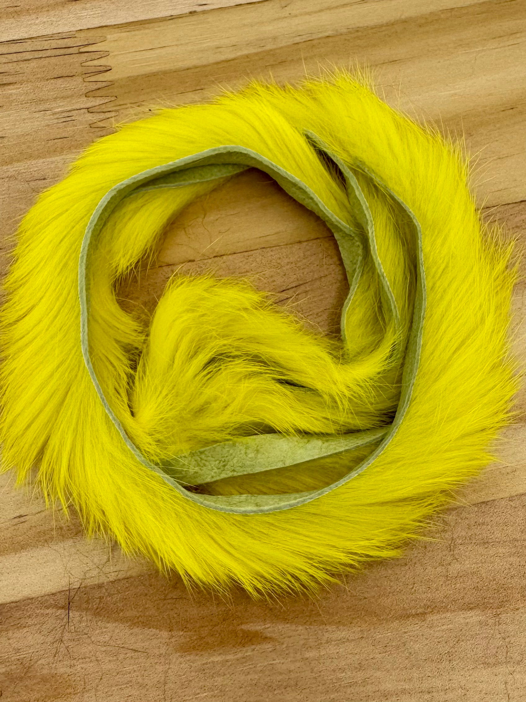 Rabbit Zonker 1/4 in Straight Cut- Nature's Spirit - fly tying material - image 10