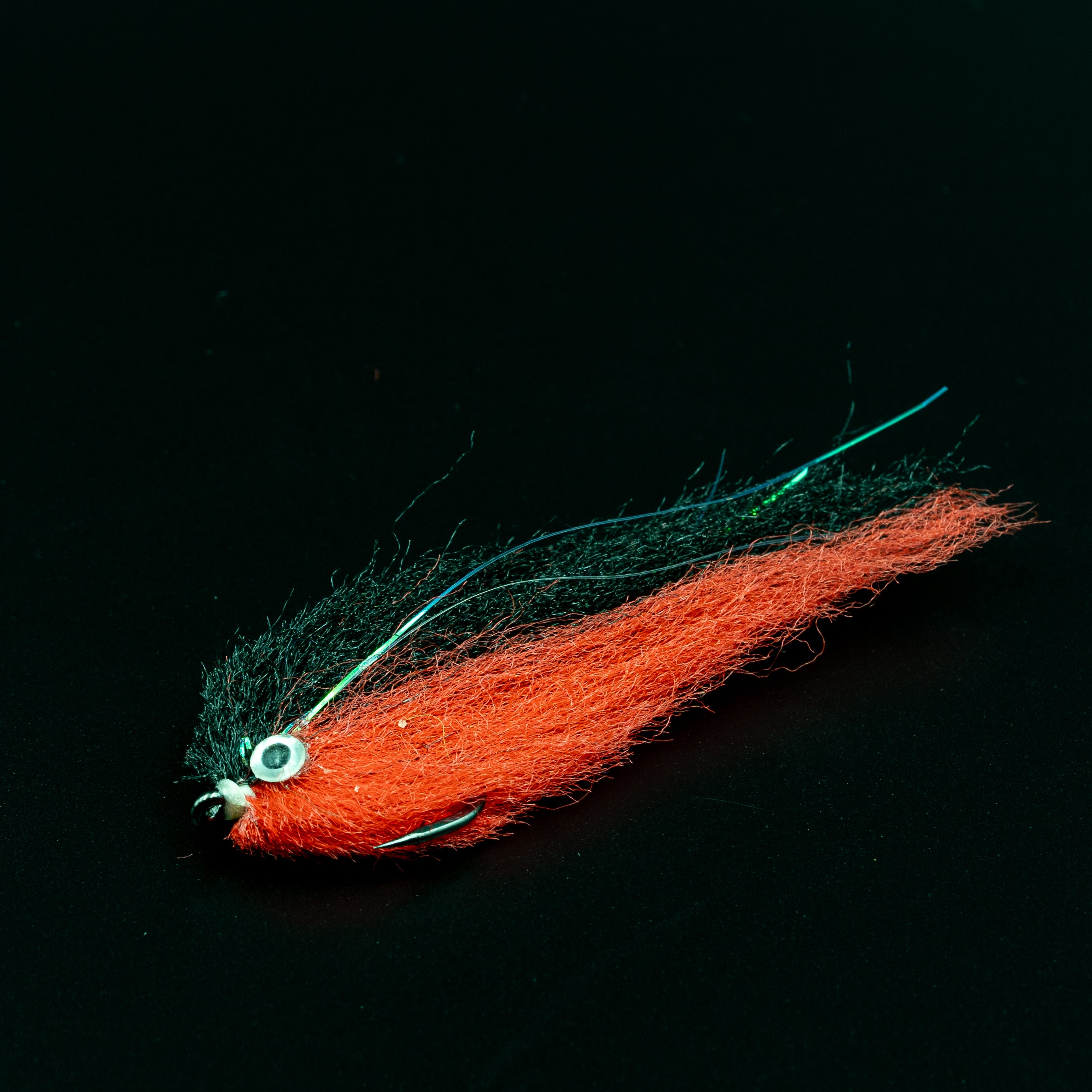Bayou Bull Minnow – Finatics Fly Company in Black and red