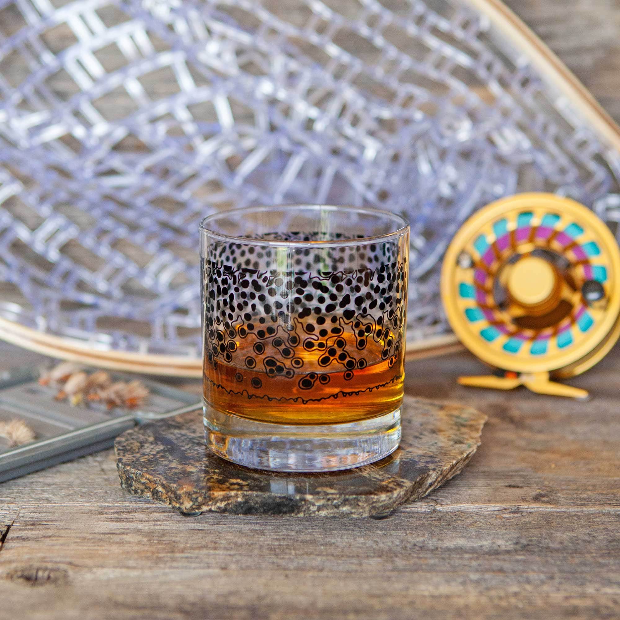 Wyo Brown Trout Pattern Rocks Glass